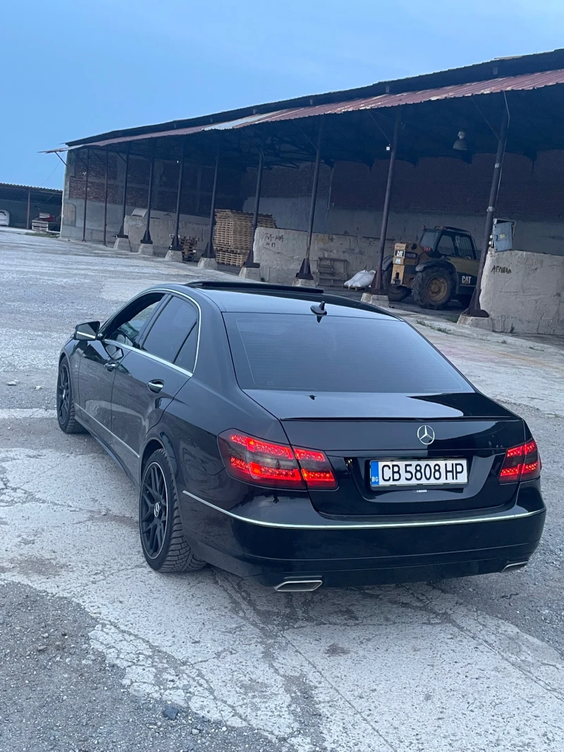 Mercedes-Benz E 350, снимка 1 - Автомобили и джипове - 49528372