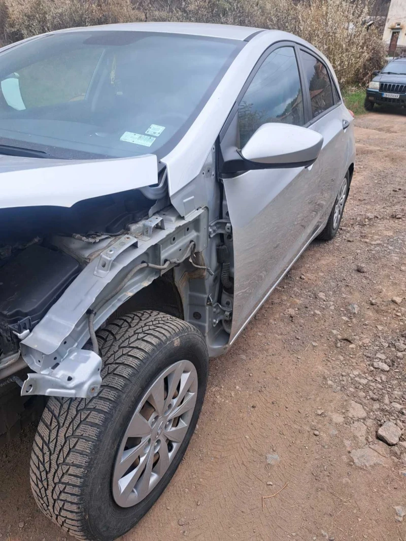 Hyundai I30, снимка 5 - Автомобили и джипове - 52659482