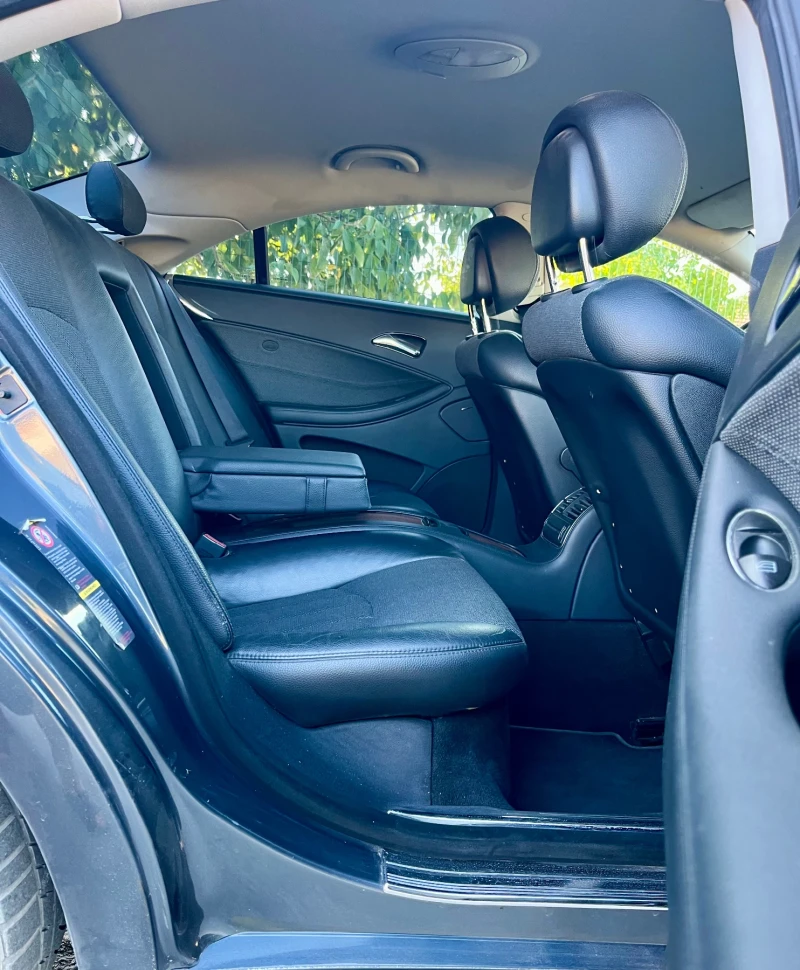 Mercedes-Benz CLS 320, снимка 11 - Автомобили и джипове - 51703894
