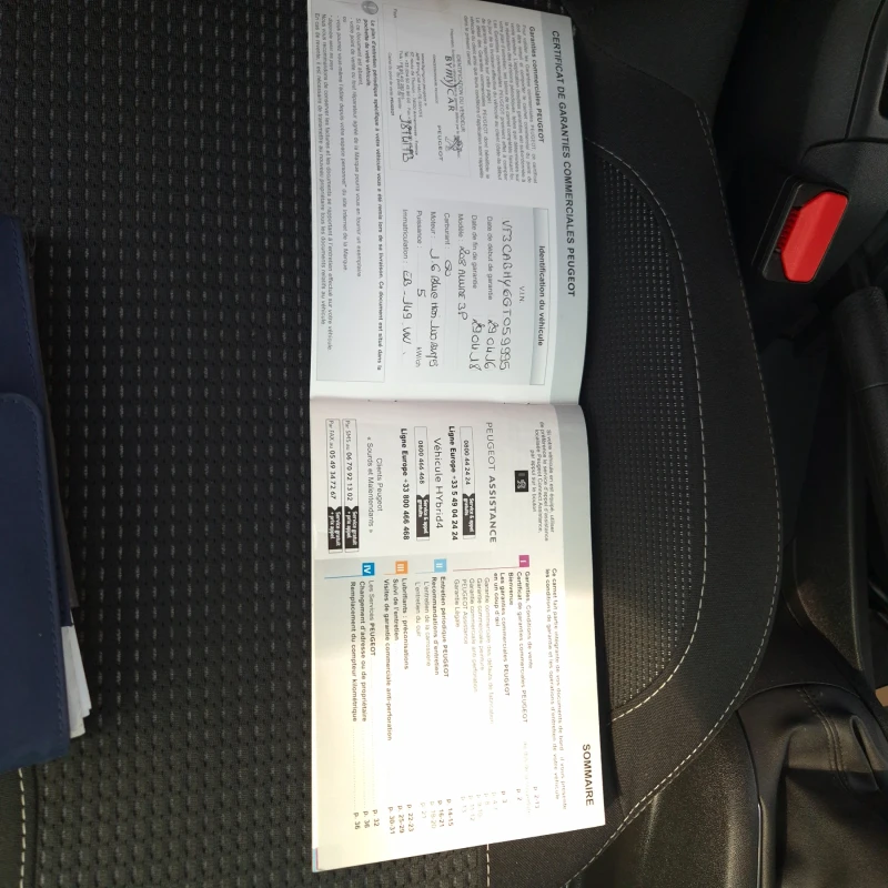 Peugeot 208, снимка 12 - Автомобили и джипове - 52428096