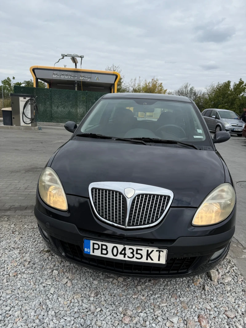 Lancia Ypsilon 1.3 M-Jet, снимка 2 - Автомобили и джипове - 52051810