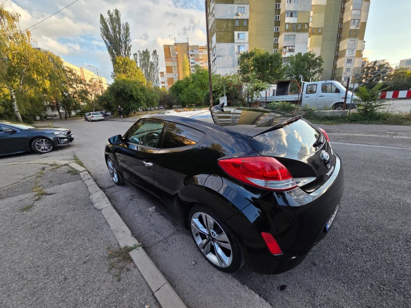 Hyundai Veloster , снимка 3 - Автомобили и джипове - 52353119