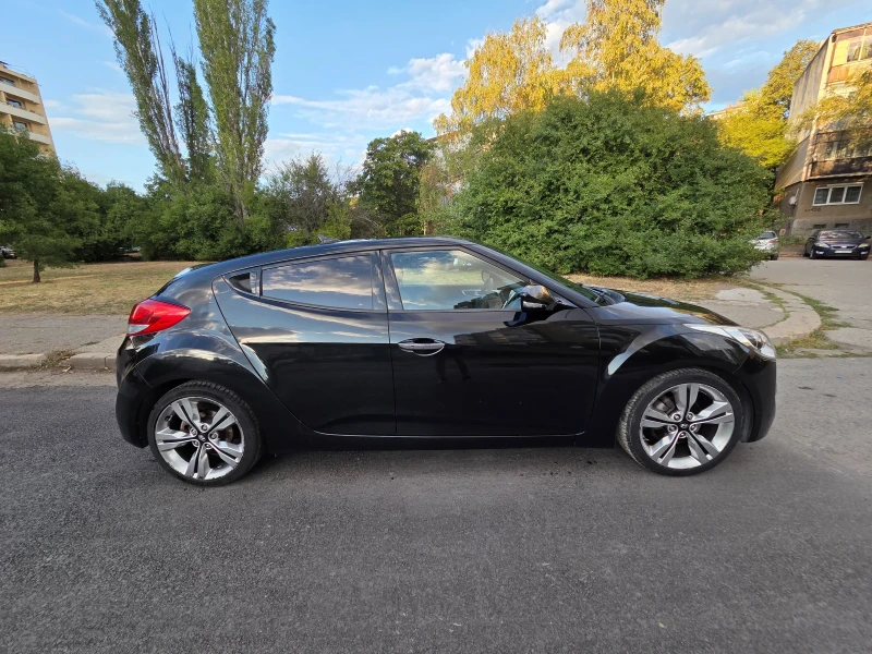 Hyundai Veloster , снимка 2 - Автомобили и джипове - 52353119