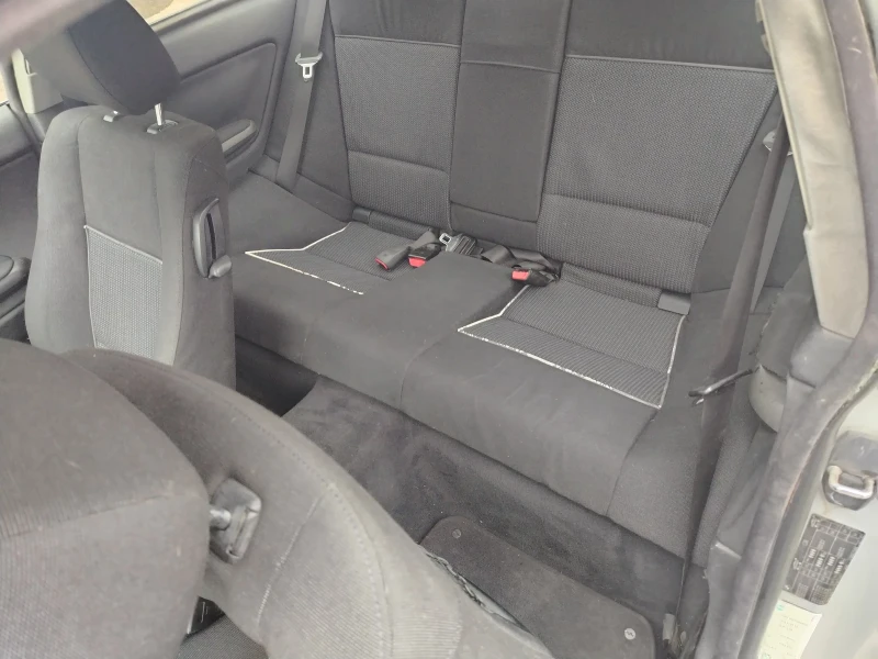 BMW 320 2.2 170 коня, снимка 5 - Автомобили и джипове - 52895023