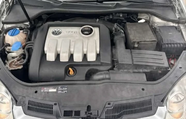 VW Golf, снимка 9 - Автомобили и джипове - 55337845