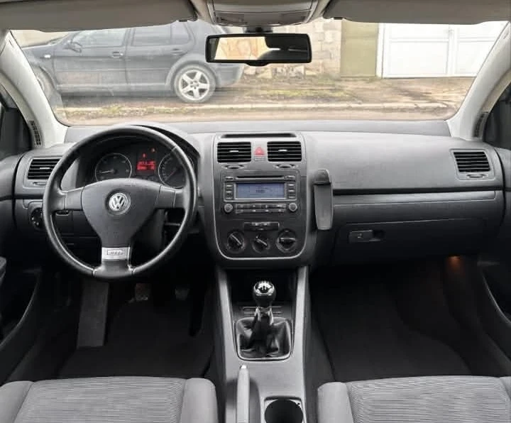 VW Golf, снимка 8 - Автомобили и джипове - 55337845