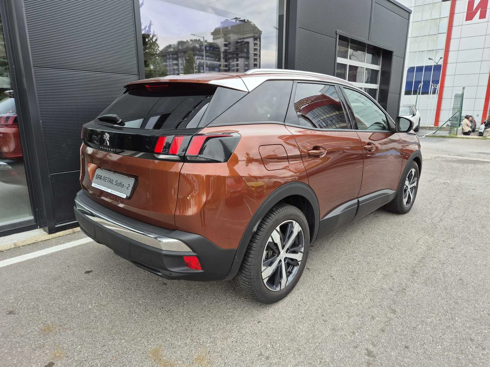 Peugeot 3008  NEW ACTIVE 1.2 e-THP 130 BVM6 EURO 6.2 - изображение 4