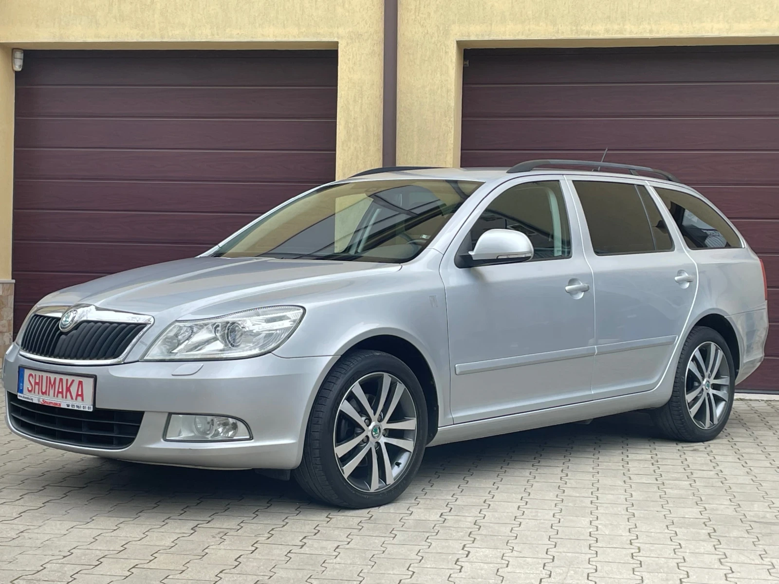 Skoda Octavia STYLE-2.0TDI DSG 140ps. - изображение 2