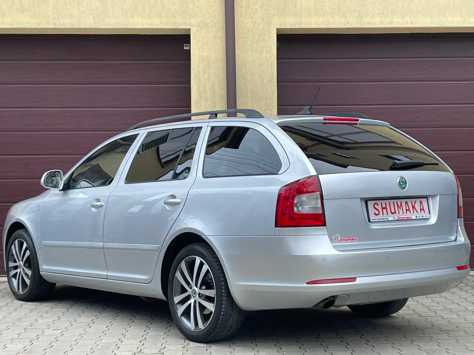 Skoda Octavia STYLE-2.0TDI DSG 140ps. - изображение 4