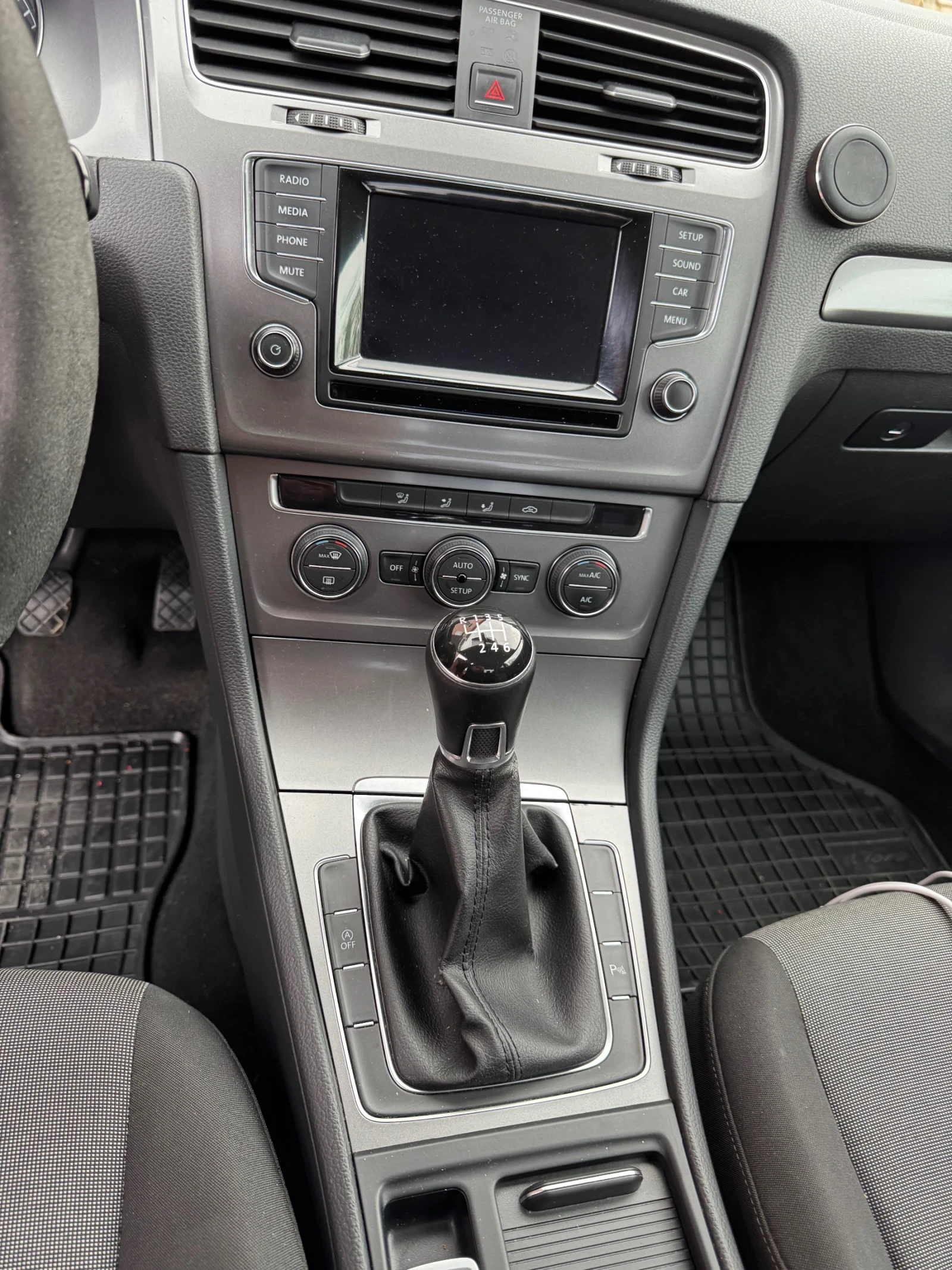 VW Golf  - изображение 7