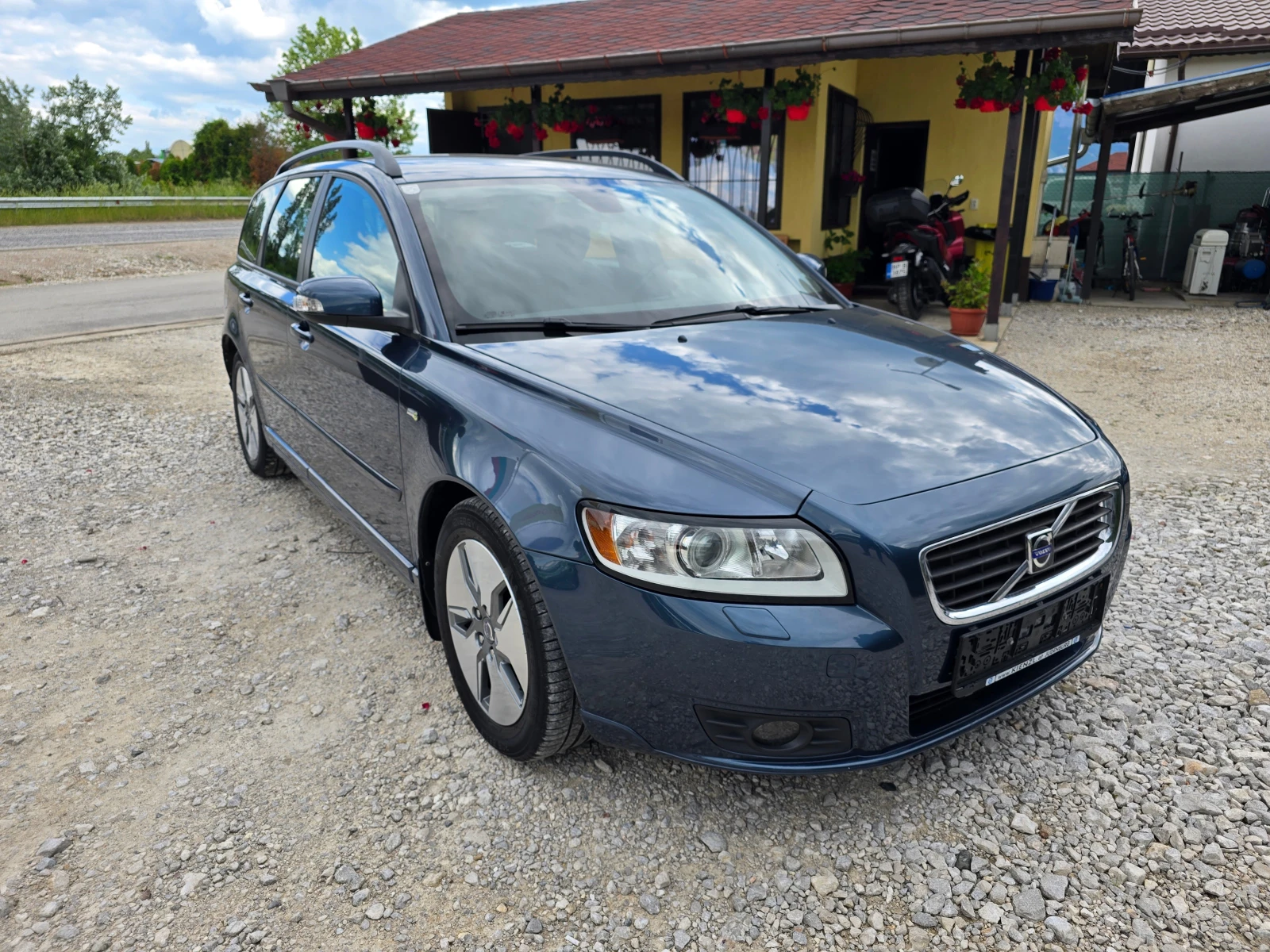 Volvo V50 1.6D  109кс РЕАЛНИ КИЛОМЕТРИ КЛИМАТРОНИК - изображение 7