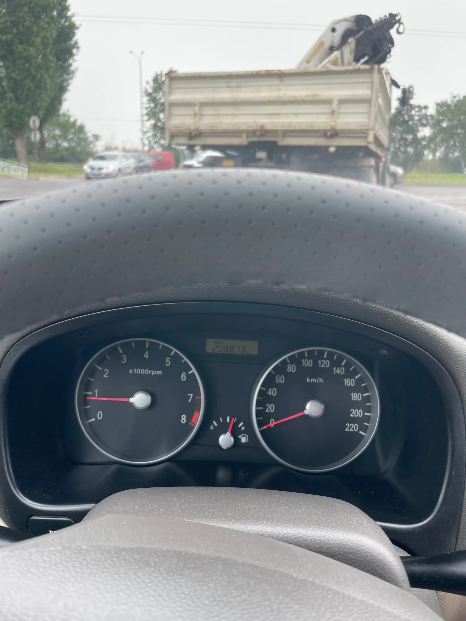 Hyundai Accent Hyundai accent 1.4 benzin - изображение 8