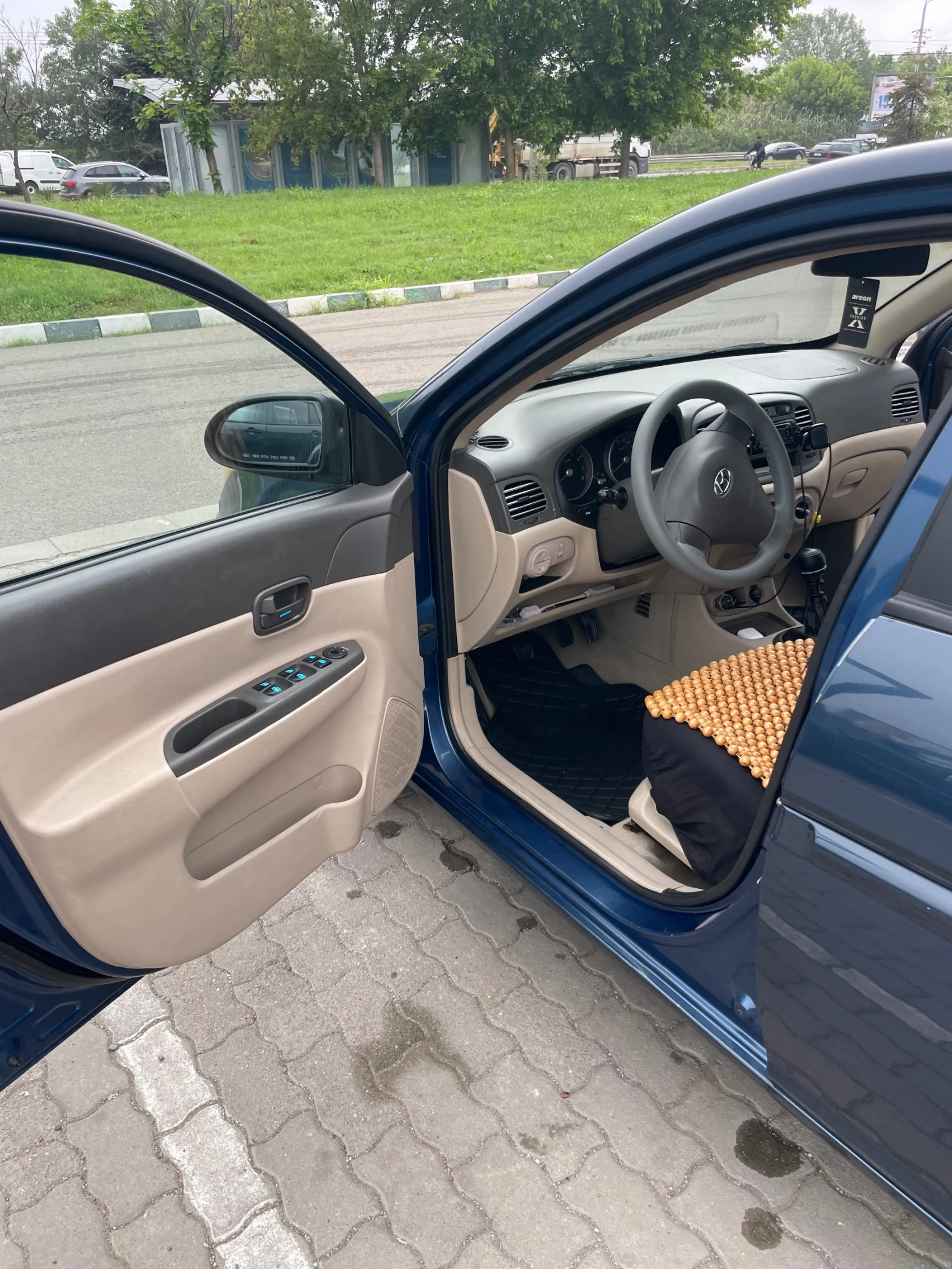 Hyundai Accent Hyundai accent 1.4 benzin - изображение 6