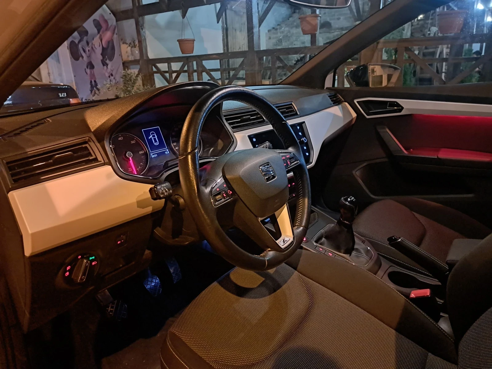 Seat Ibiza 1.6 TDI  - изображение 7