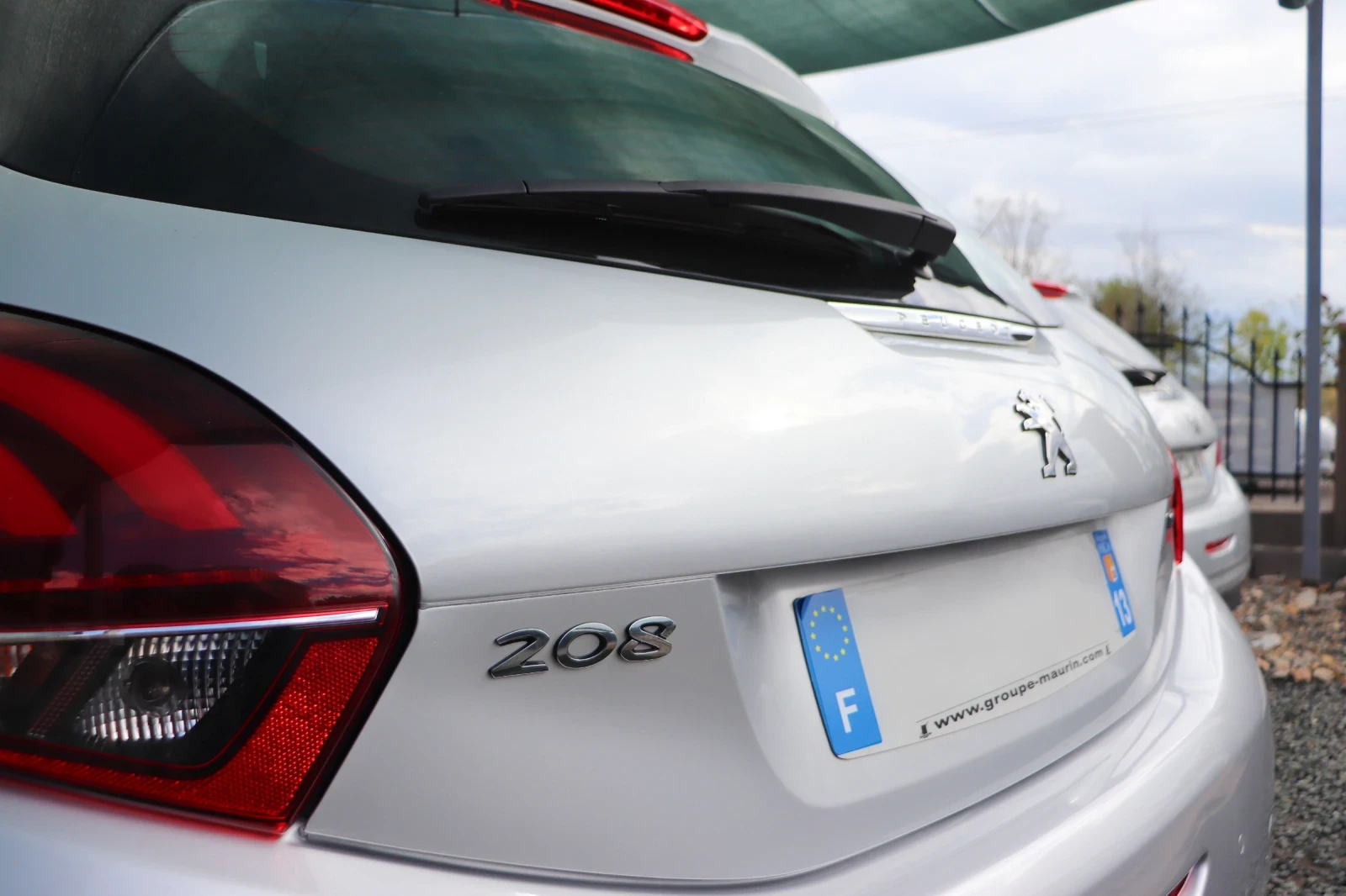 Peugeot 208 | Mobile.bg   6