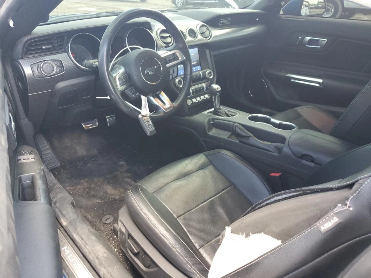 Ford Mustang 5.0* GT - изображение 8