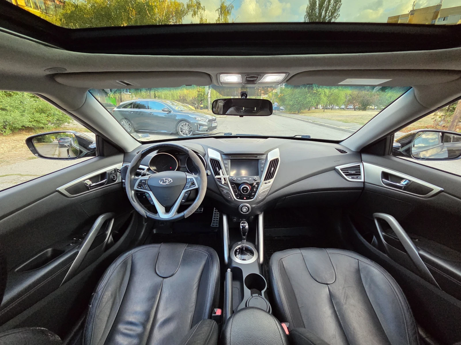 Hyundai Veloster   - изображение 5