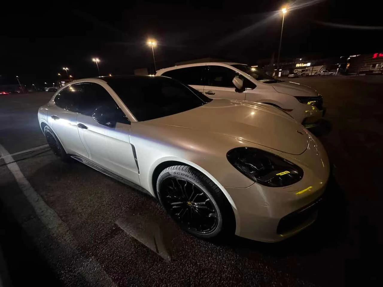 Porsche Panamera * Turbo * PANO* KEYLESS* ПОДГРЕВ* , снимка 3 - Автомобили и джипове - 54177853