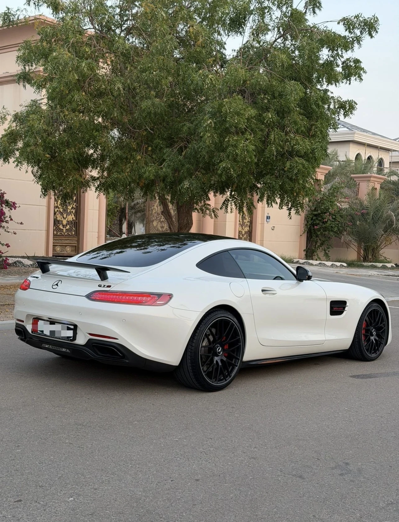 Mercedes-Benz GTS GTR FACELIFT, снимка 2 - Автомобили и джипове - 54432409