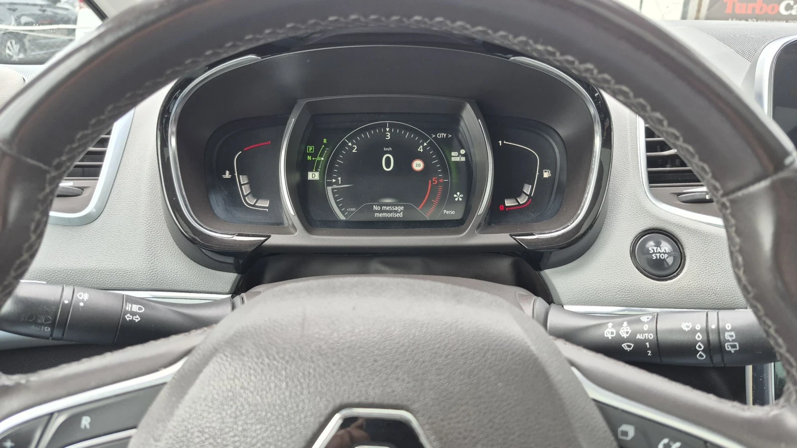 Renault Espace 1.6i * Автомат * Обслужен * Перфектен* БАРТЕР, снимка 11 - Автомобили и джипове - 54448718