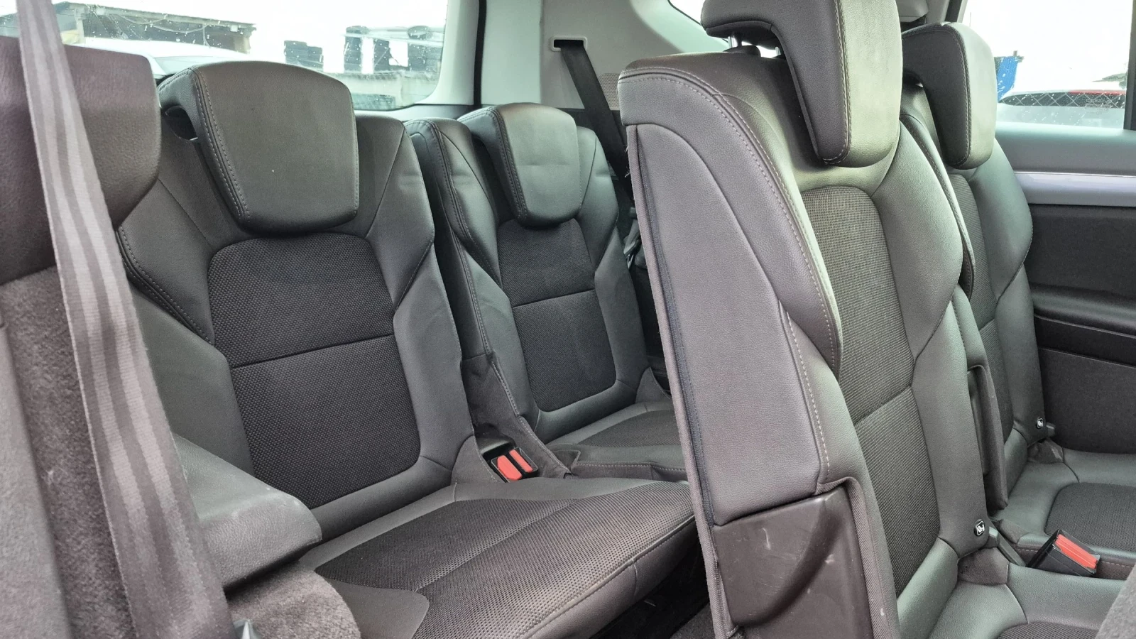 Renault Espace 1.6i * Автомат * Обслужен * Перфектен* БАРТЕР, снимка 9 - Автомобили и джипове - 54448718