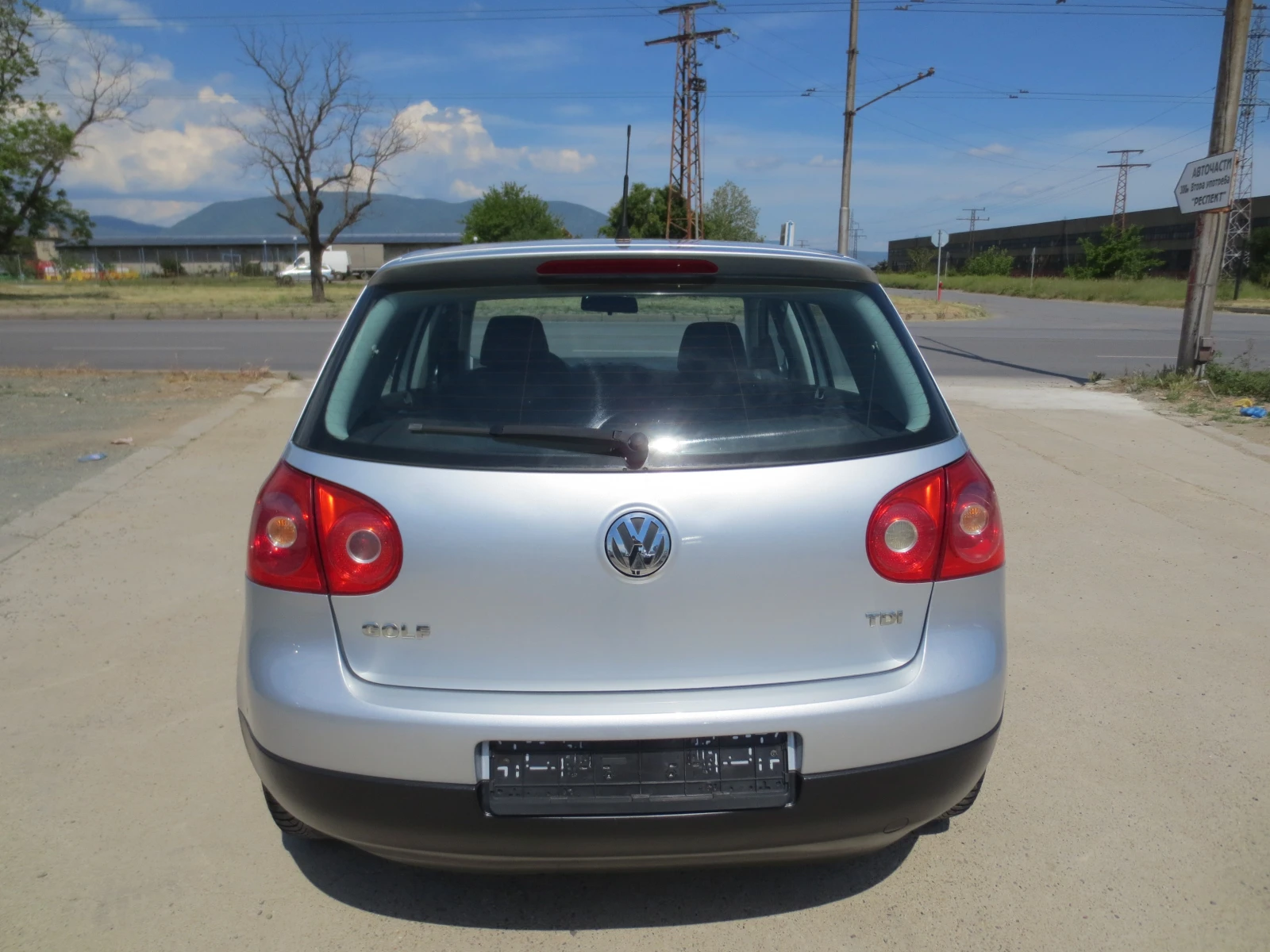 VW Golf 1.9 TDI* 6 скорости* , снимка 6 - Автомобили и джипове - 54565887