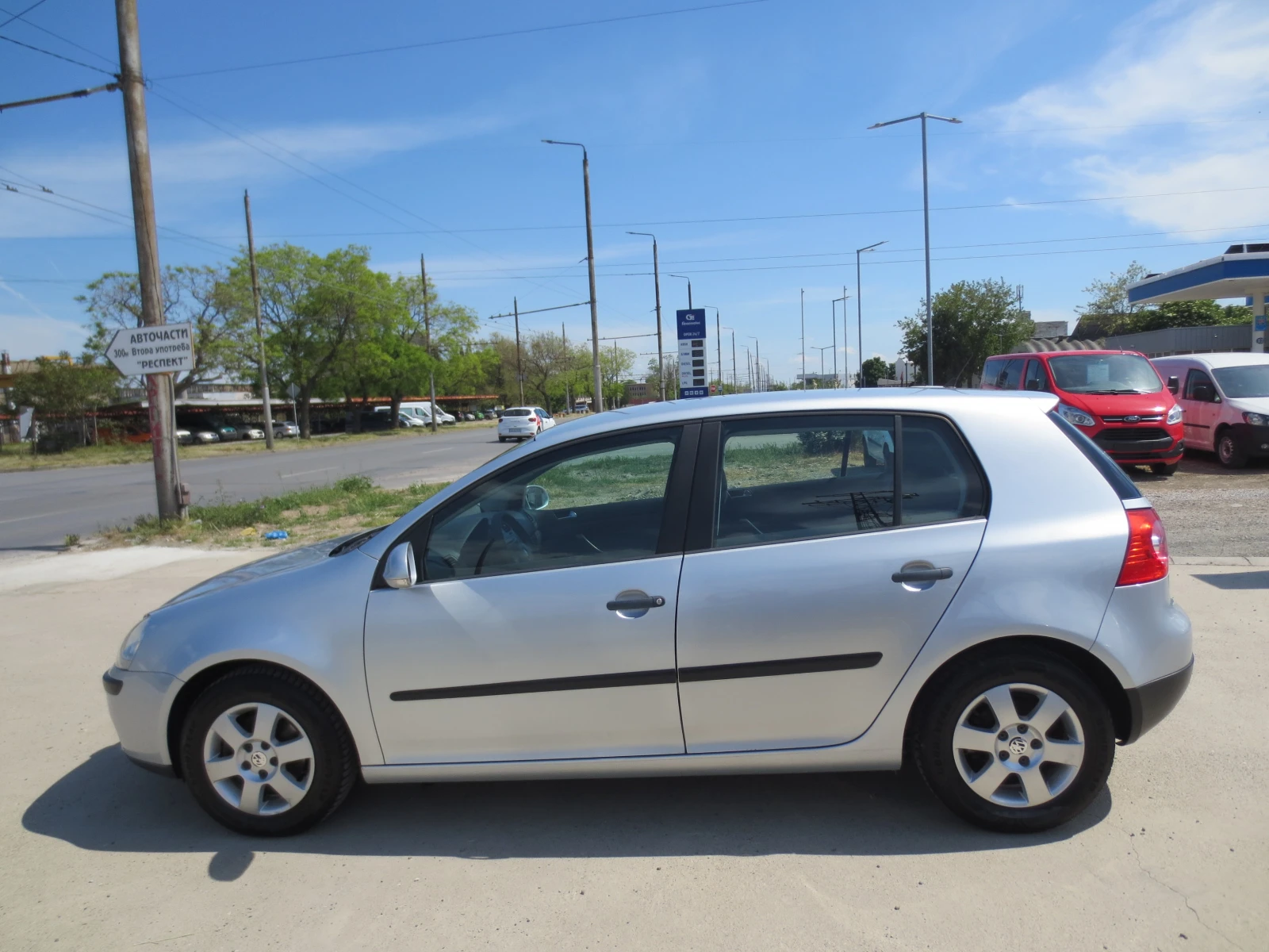 VW Golf 1.9 TDI* 6 скорости* , снимка 8 - Автомобили и джипове - 54565887