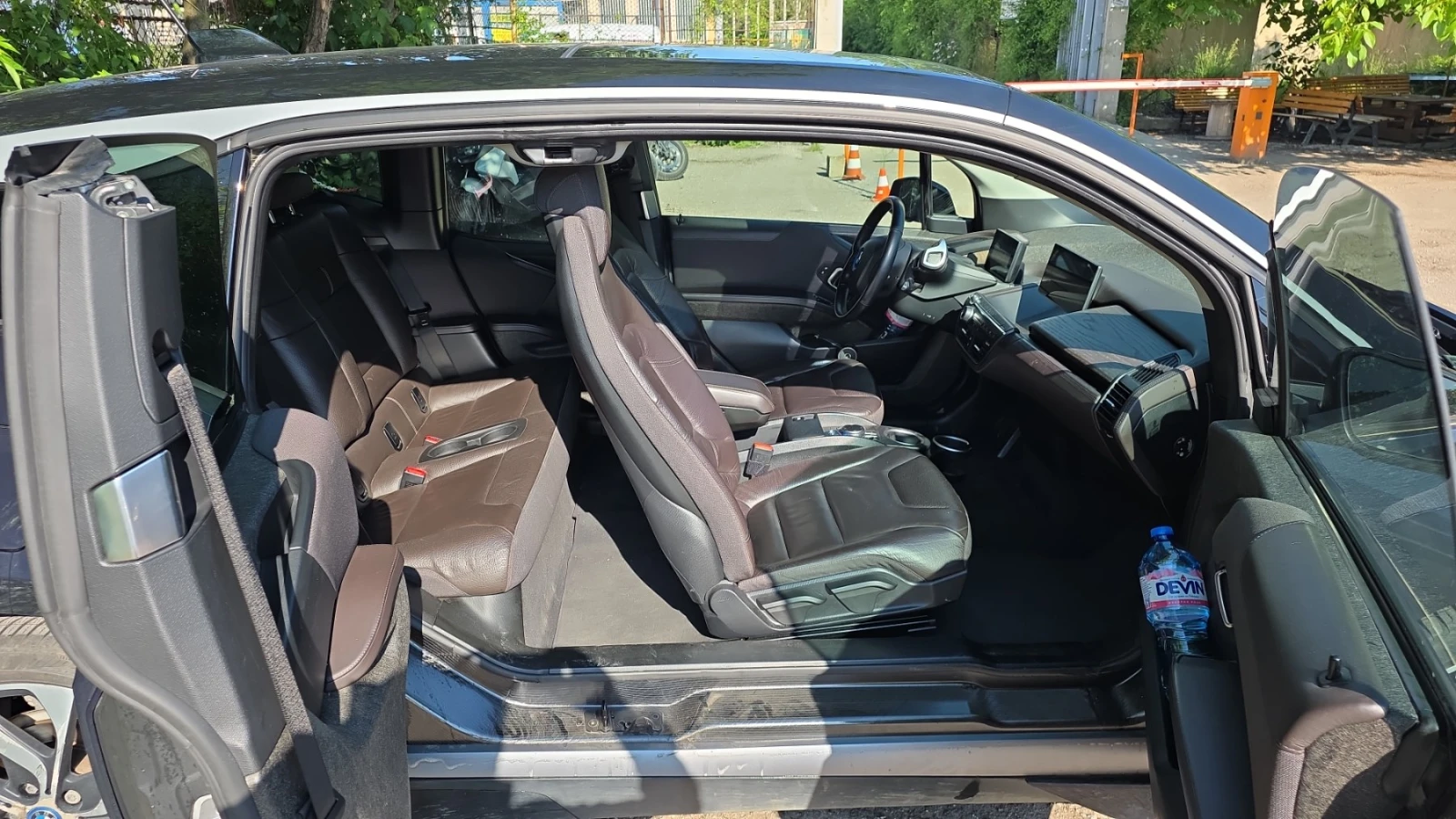 BMW i3 Дистроник, снимка 4 - Автомобили и джипове - 54677928