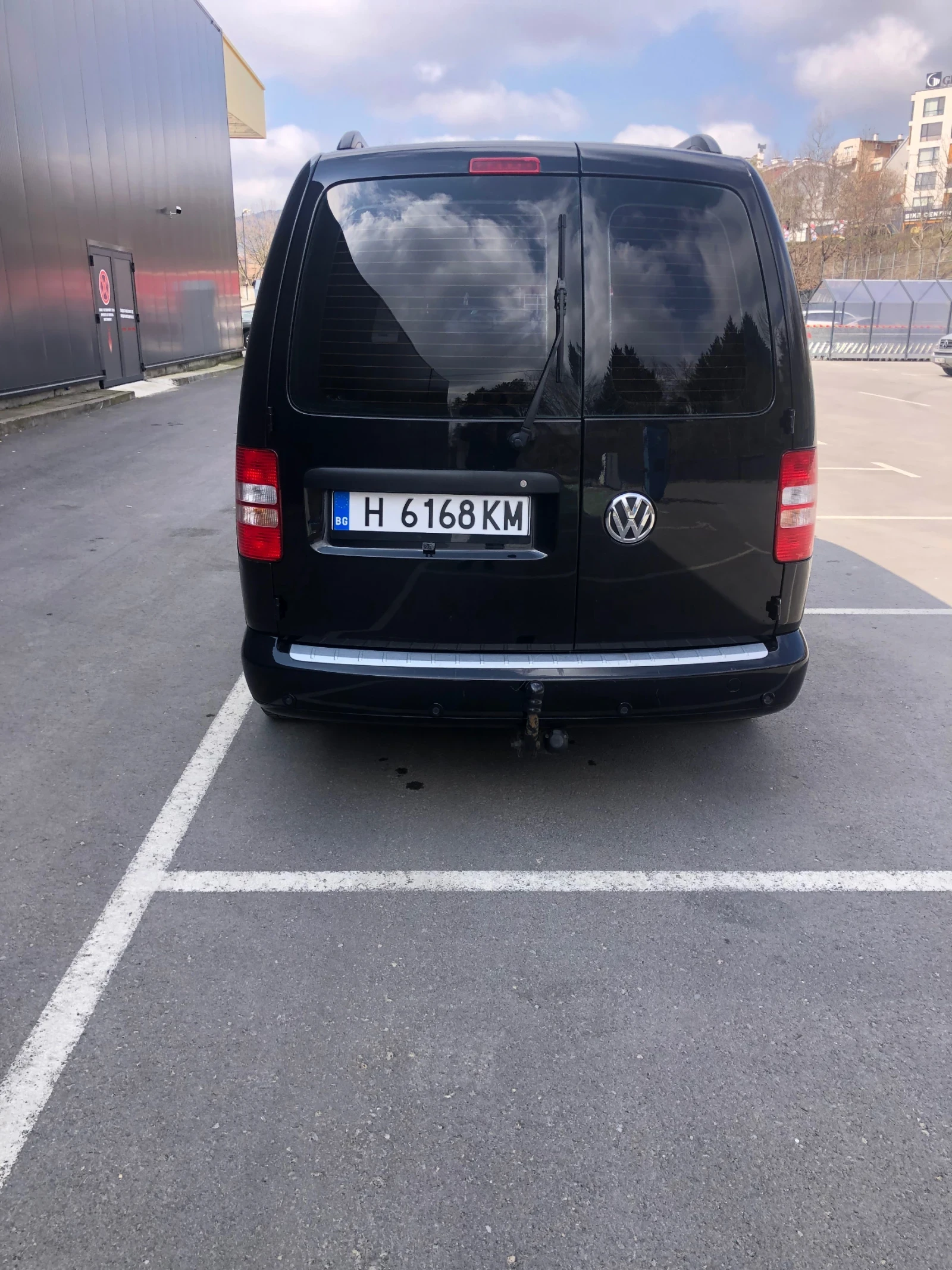 VW Caddy 1.6 TDI DSG, снимка 4 - Автомобили и джипове - 54805717