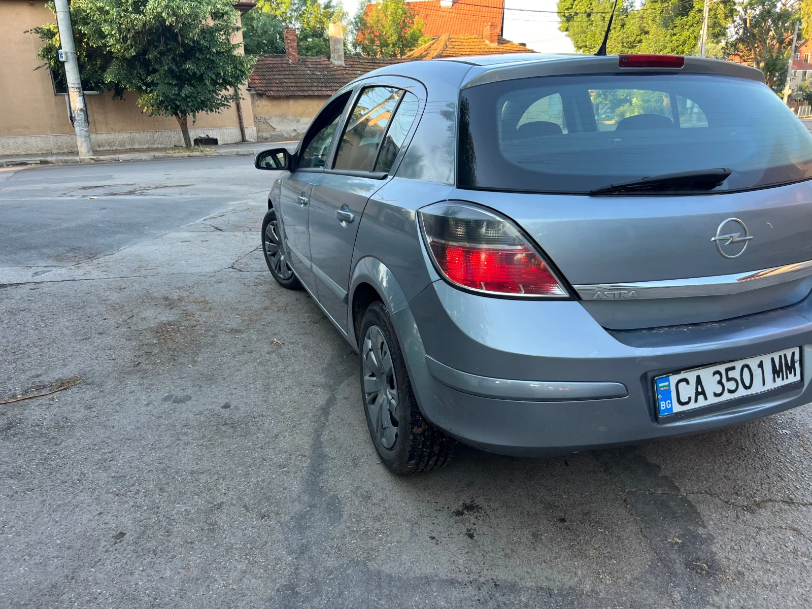 Opel Astra 1.6 перфектна * климатик* 2008г, снимка 6 - Автомобили и джипове - 55167556