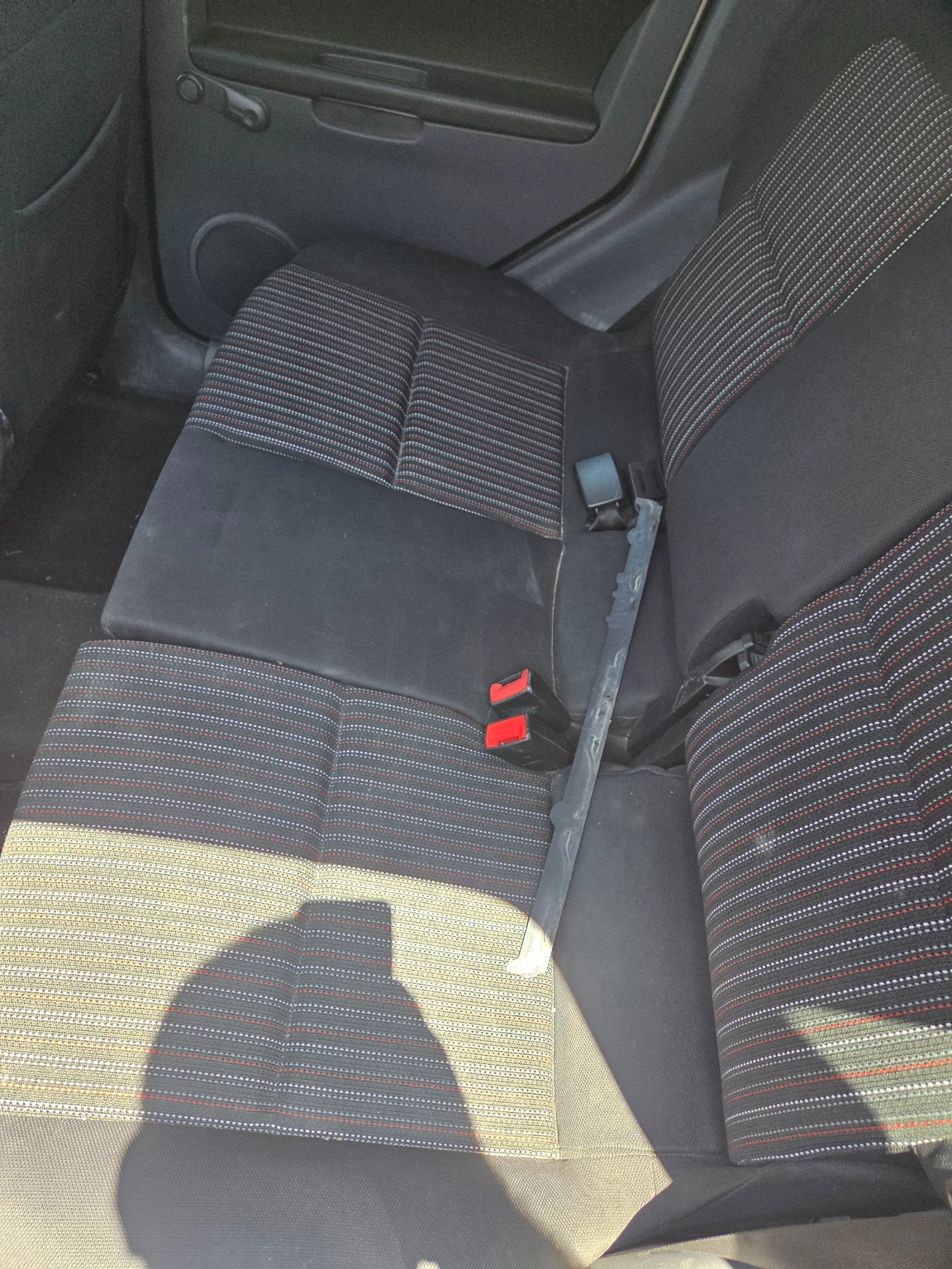 Mitsubishi Colt 1.3i , 1.5D, снимка 7 - Автомобили и джипове - 55099630