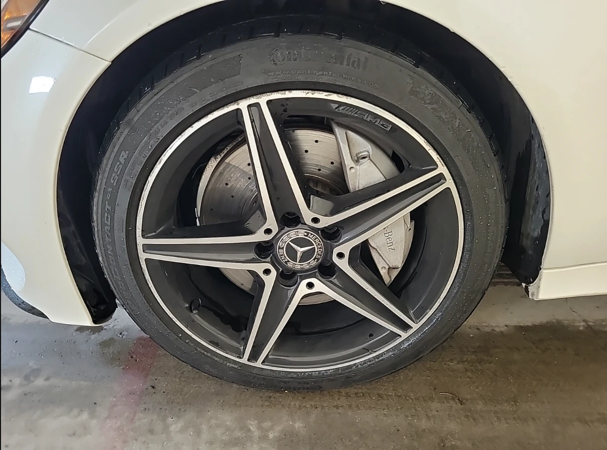 Mercedes-Benz C 300 64к км* 4matic* Amg Wheels* м.Точки* Камера* БЕЗ Щ, снимка 9 - Автомобили и джипове - 55152915