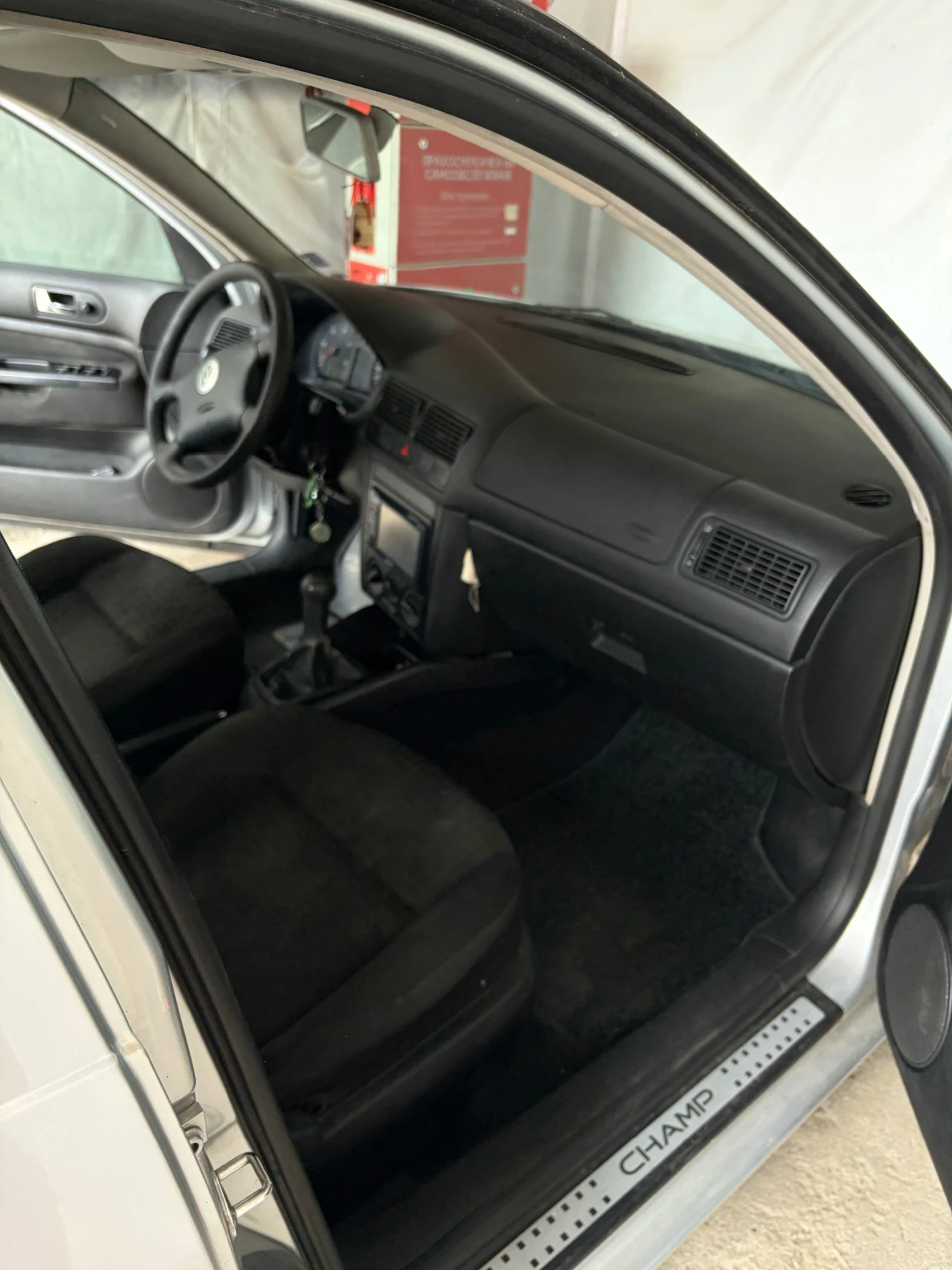 VW Golf 4, снимка 11 - Автомобили и джипове - 55405661