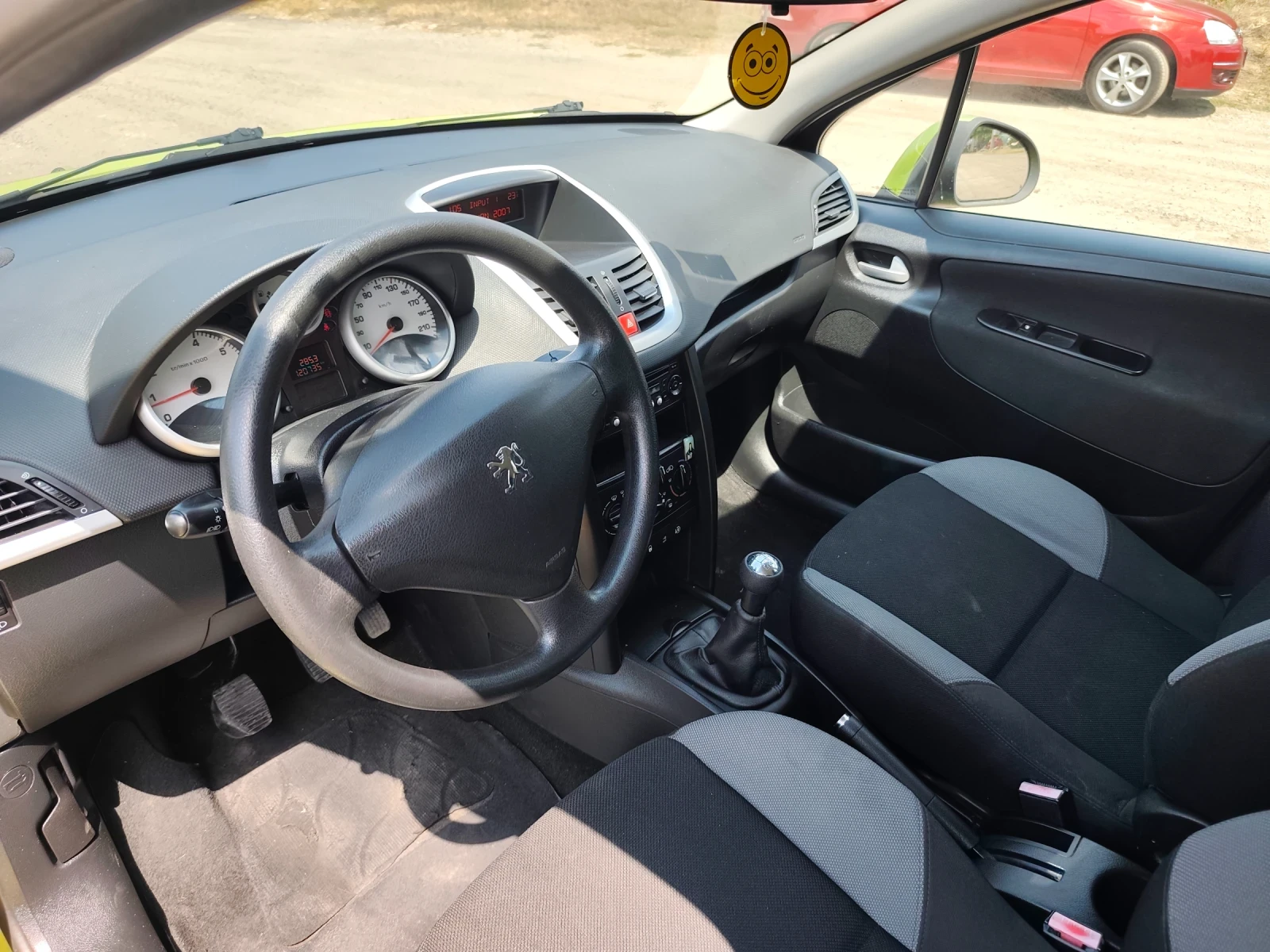 Peugeot 207 1.4i , снимка 3 - Автомобили и джипове - 55595158
