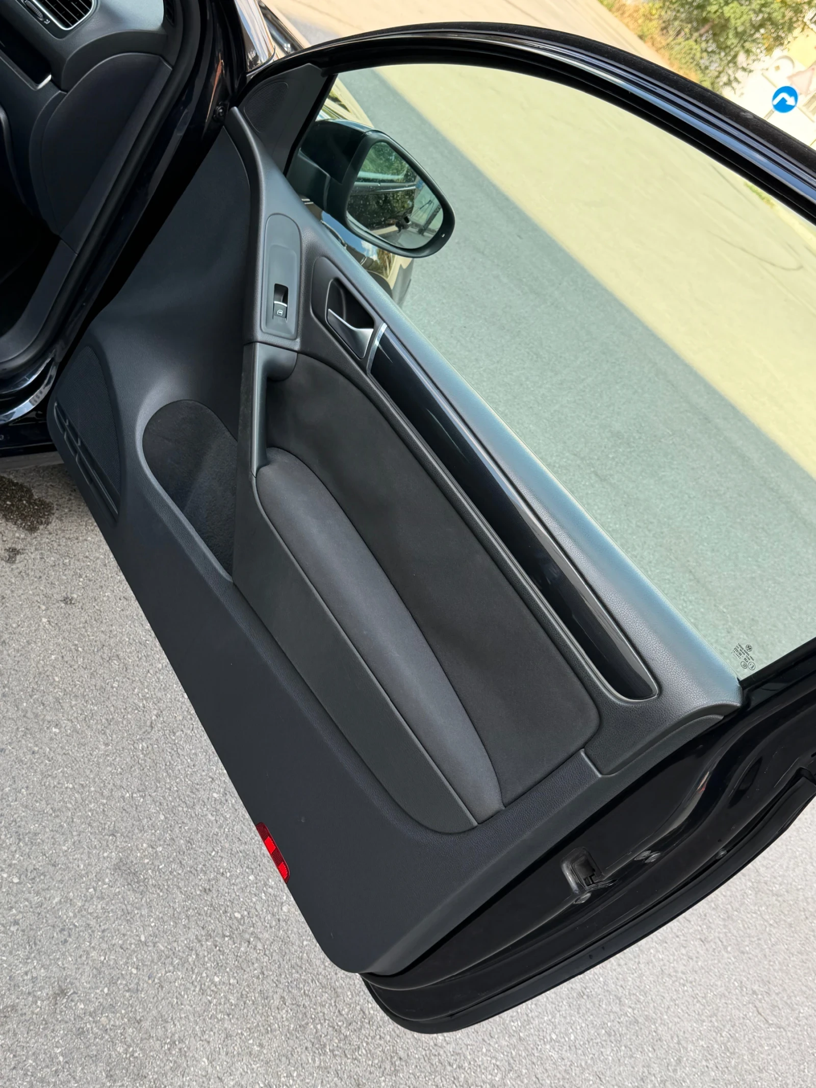 VW Golf, снимка 14 - Автомобили и джипове - 55944216