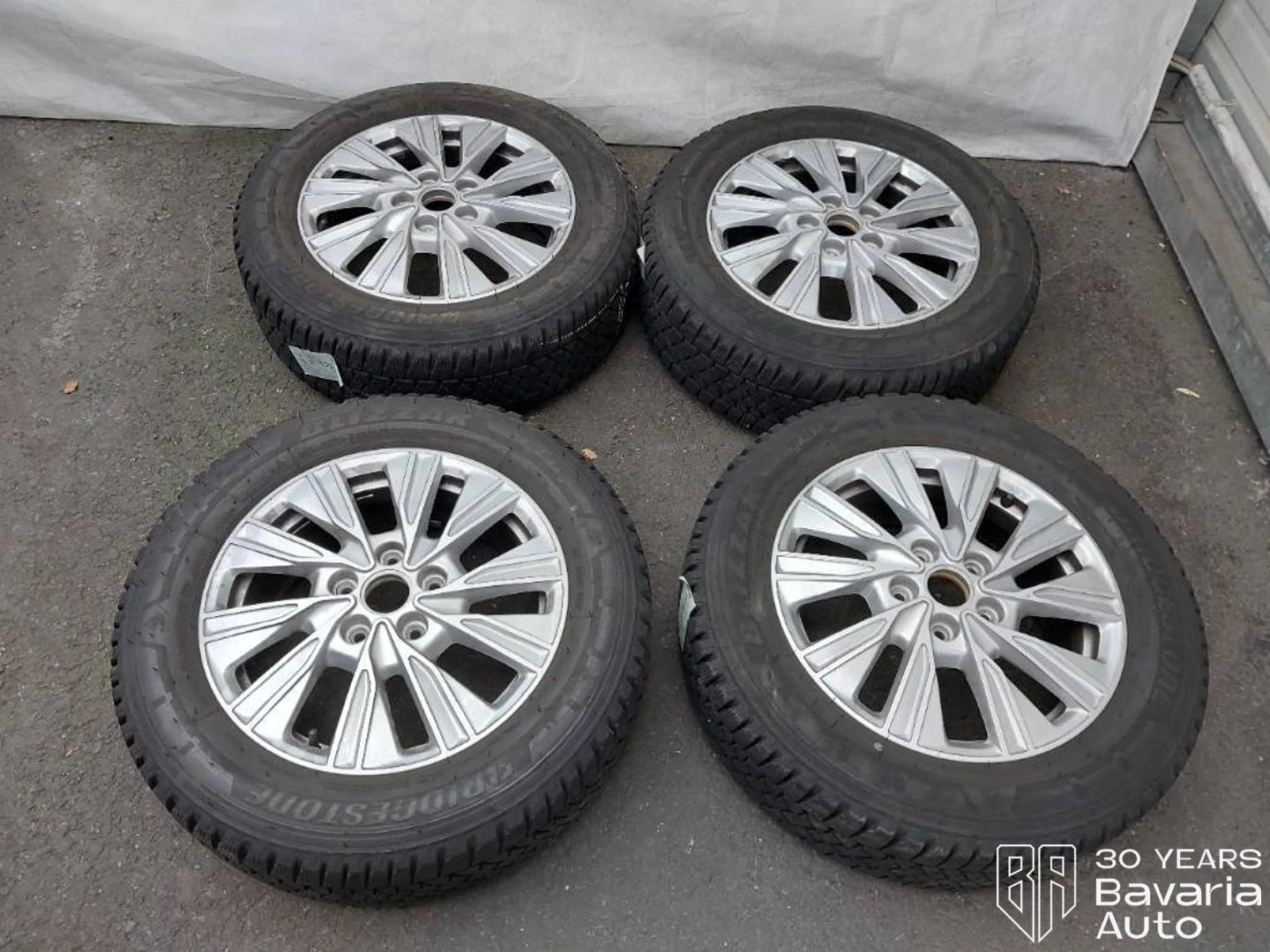 VW Multivan lang Edition DSG Easy Open Basic, снимка 17 - Автомобили и джипове - 56333249