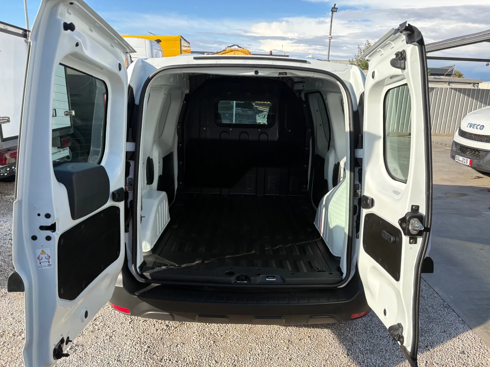Renault Express 1.3i-Klima-Euro6 | Mobile.bg � ����������� 8