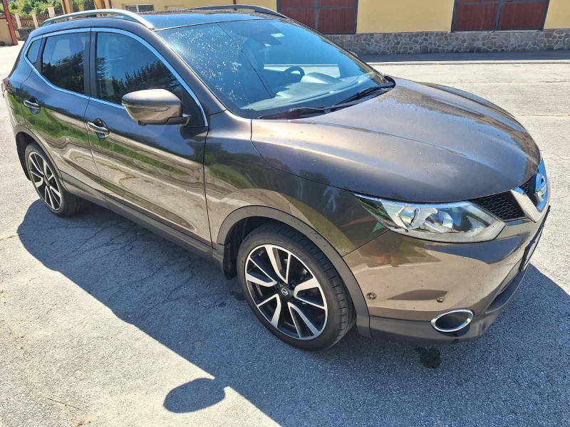 Nissan Qashqai 1.6 Всички екстри!!!, снимка 3 - Автомобили и джипове - 47346779