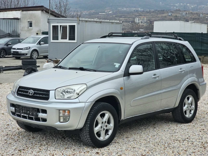 Toyota Rav4 ПРОДАДЕНА!/2.0vvti/4x4/АВТОМАТИК, снимка 1 - Автомобили и джипове - 48326509