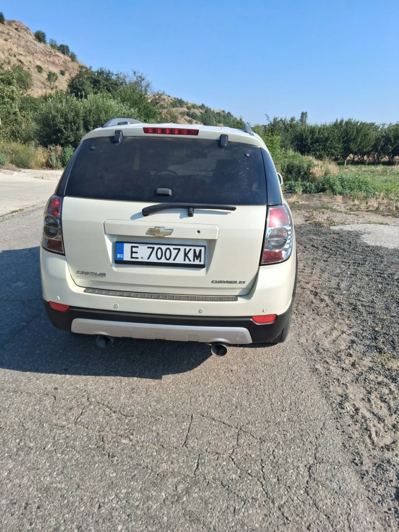 Chevrolet Captiva, снимка 2 - Автомобили и джипове - 52715620