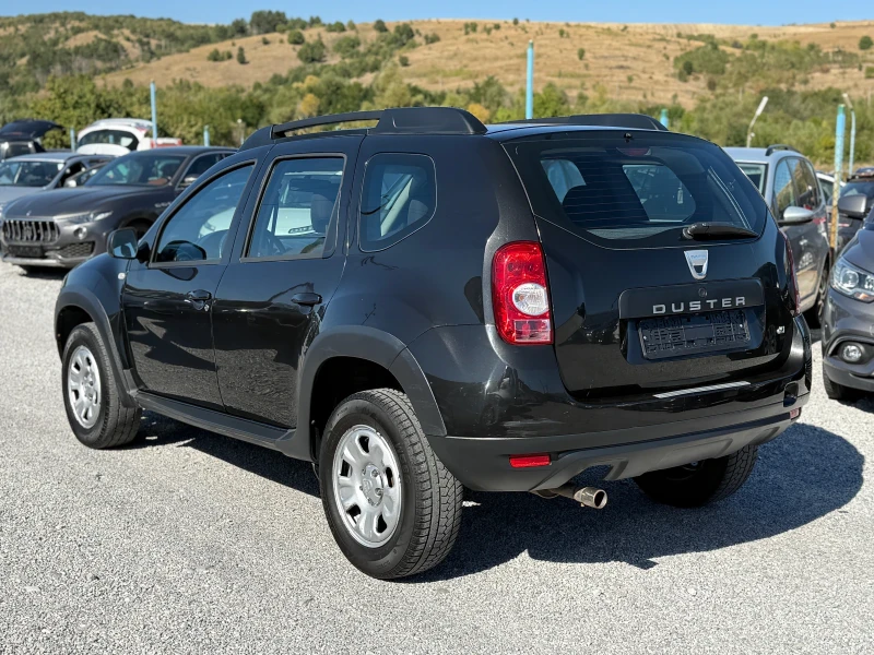 Dacia Duster 1.5 dci, снимка 3 - Автомобили и джипове - 51811346
