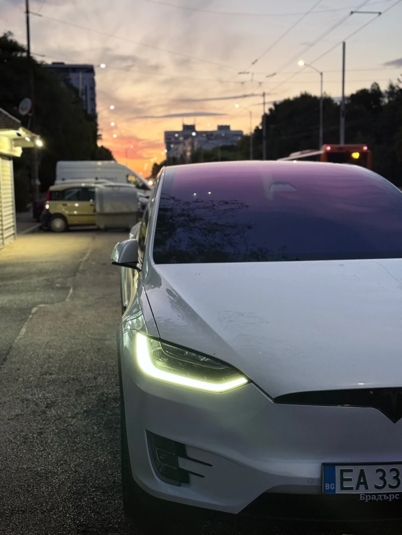 Tesla Model X 90D ? батерия 90 kWh, двойно задвижване