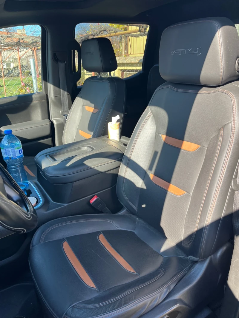 Gmc Sierra AT4, снимка 2 - Автомобили и джипове - 52610820