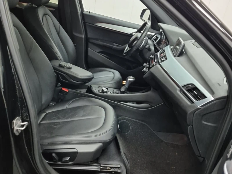 BMW X1 * xDrive28i * CARFAX * БЕЗ ПЪРВОНАЧАЛНА ВНОСКА, снимка 5 - Автомобили и джипове - 52950377