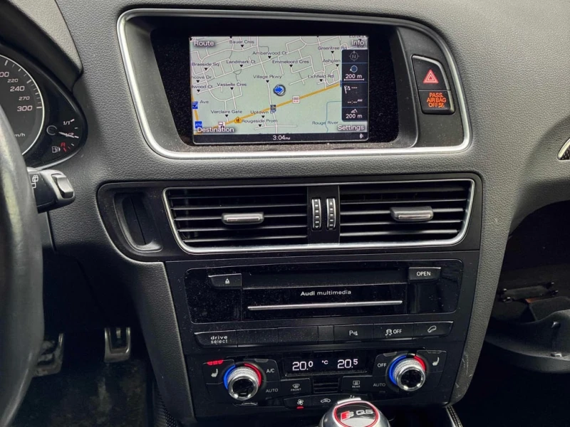 Audi SQ5 * 3.0T Technik * ШИБЕДАХ* * ПОДГРЕВ* , снимка 9 - Автомобили и джипове - 53394175