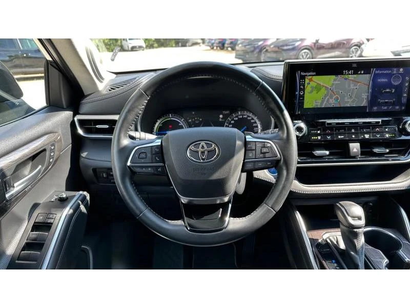 Toyota Highlander 2.5HSD Luxury, снимка 9 - Автомобили и джипове - 48195469