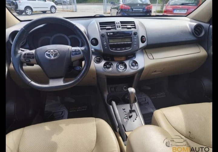 Toyota Rav4  - изображение 8