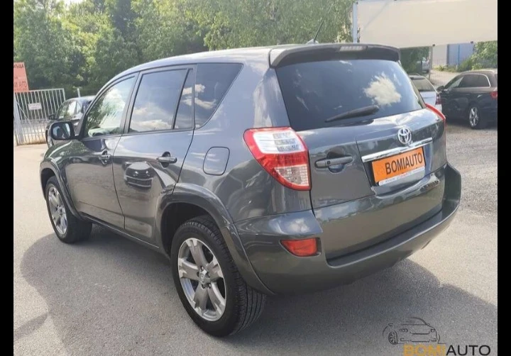 Toyota Rav4  - изображение 6
