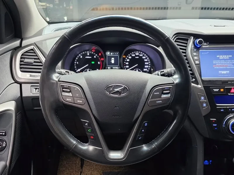 Hyundai Santa fe 2.0 2WD PREMIUM, снимка 13 - Автомобили и джипове - 56354260