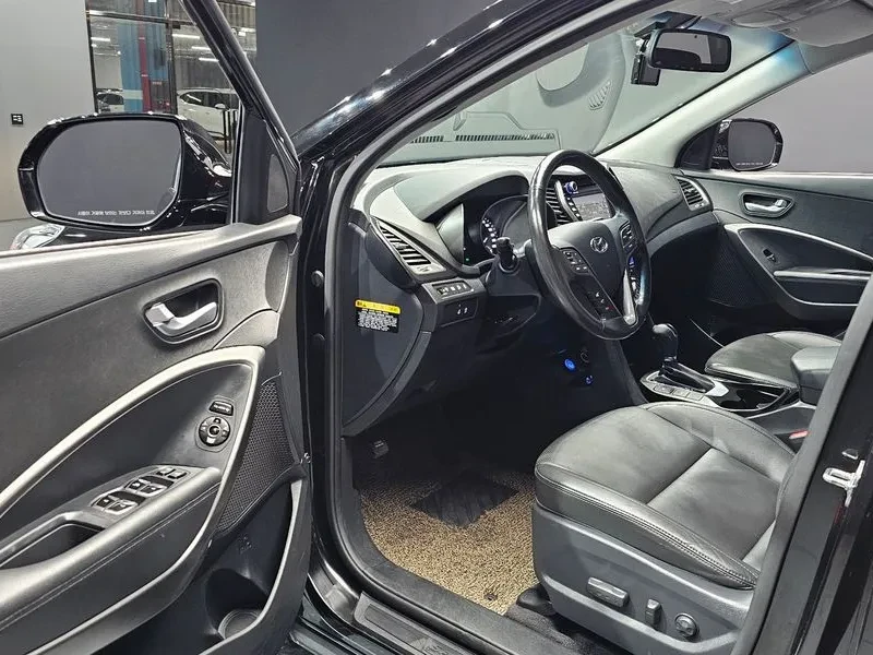 Hyundai Santa fe 2.0 2WD PREMIUM, снимка 10 - Автомобили и джипове - 56354260